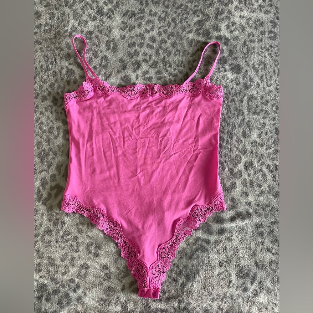 Skims - Fits Everybody Lace Bodysuit